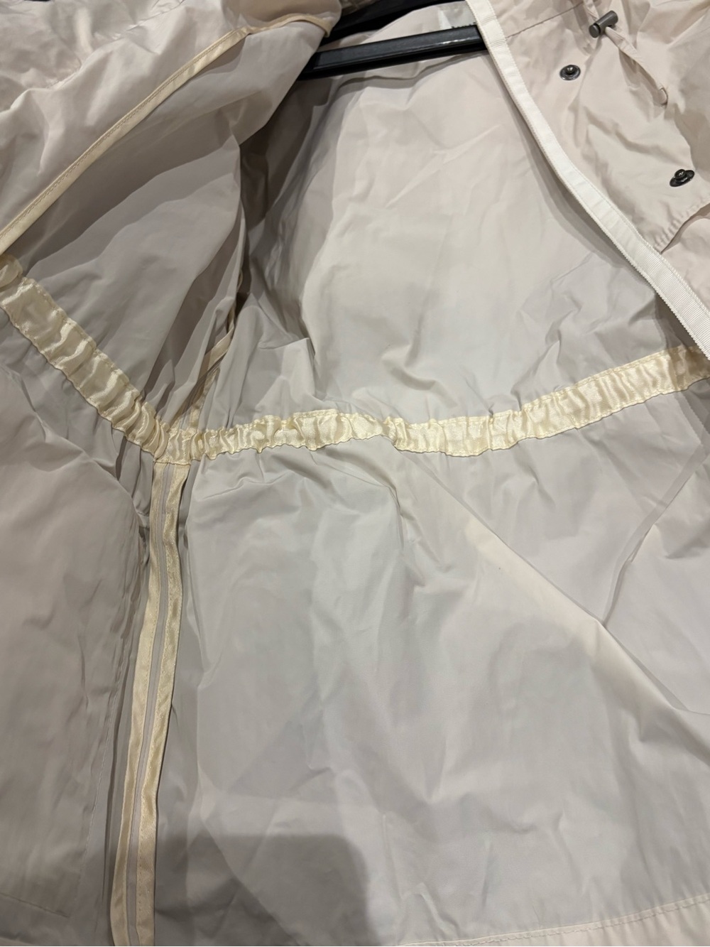 Banana Republic Women's Cream Lightweight Anorak Jacket with Ruffle Collar, Sz S - Picture 5 of 10